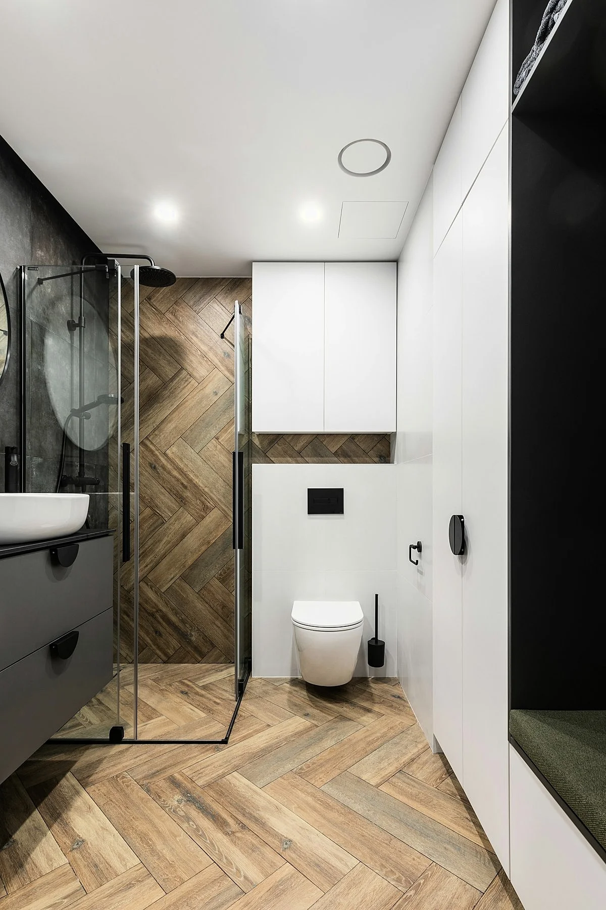 Diseño de baño Blanco y Madera Natural en Algemesí